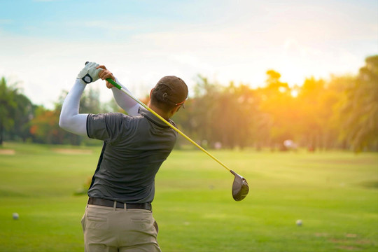 14 lý do phái đẹp sẽ không phải hối tiếc khi yêu những chàng trai chơi golf