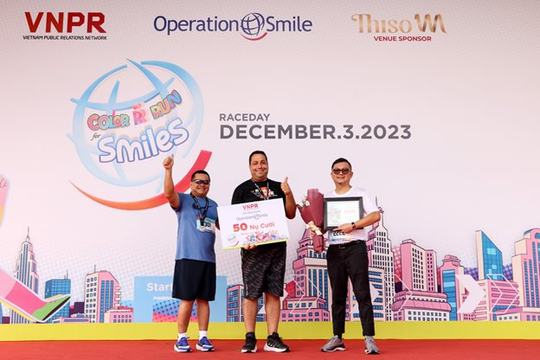 3.000 vận động viên tham gia Color run for smiles 2023