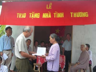 Hội Dây và Cáp điện, Hội Doanh nhân trẻ tổ chức trao nhà tình thương