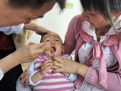 Bệnh tay chân miệng ở trẻ em 
