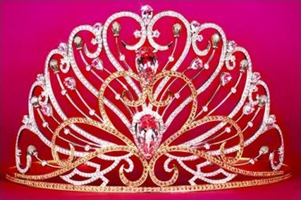 Miss Universe 2008 Đẳng cấp PNJ