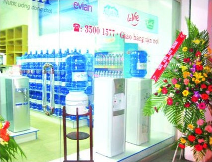Showroom nước uống Hoàng Trần