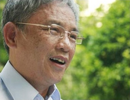 Vương Trí Nhàn: Làng, phố và “nỗi buồn thương nhân”