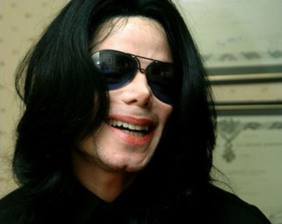 Vua nhạc pop Michael Jackson đột tử ở tuổi 50