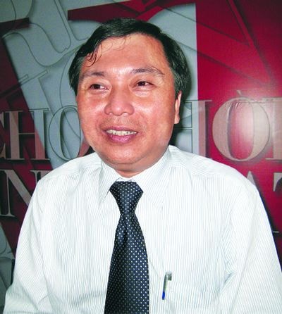 Đón đầu phân khúc trung và cao cấp