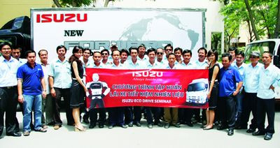 Isuzu VN huấn luyện lái xe tiết kiệm nhiên liệu