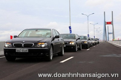 Euro Auto hỗ trợ xe BMW tham gia khánh thành cầu Phú Mỹ