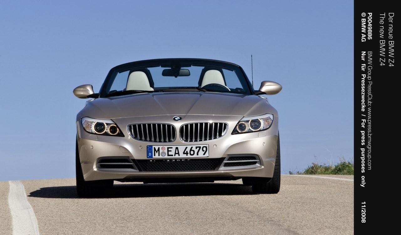 BMW Z4 mới – Mạnh mẽ và phong cách  