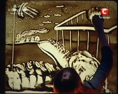 Kseniya Simonova: người kể chuyện bằng tranh cát