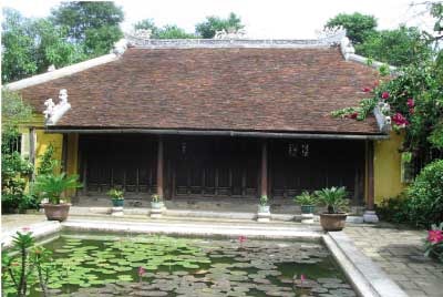 Nhà rường xứ Huế bây chừ...
