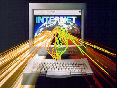 24,7% dân số sử dụng Internet