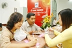 209 khách hàng Ngân hàng Nam Á trúng thưởng 