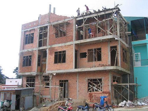TPHCM: Cho xây nhà không cần giấy phép
