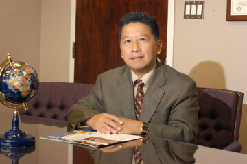 Giáo sư gốc Việt với Giải thưởng Thành tựu trọn đời tại Mỹ