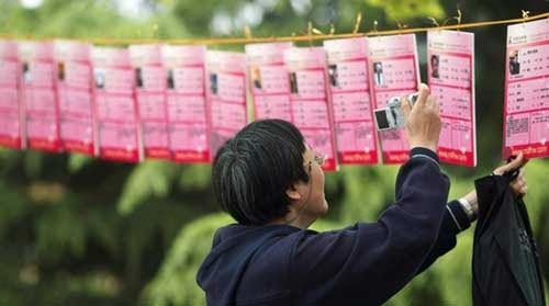 Khi “công xưởng thế giới” thiếu... lao động