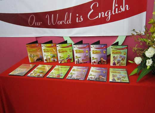 Phát hành bộ DVD dạy tiếng Anh tại nhà thiếu nhi