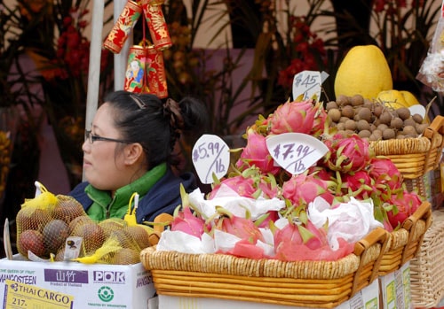 Hương xuân chợ hoa Little Sài Gòn 