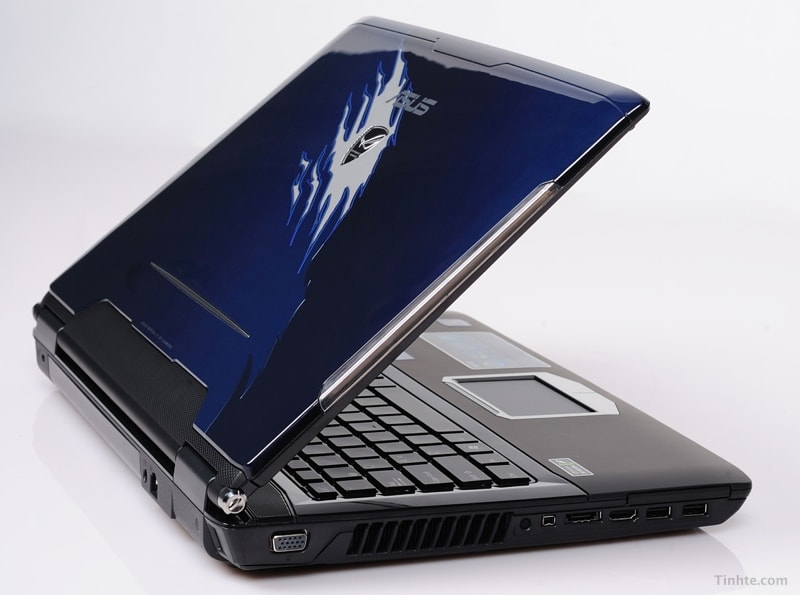 Laptop 3D dành cho game thủ - Asus G51J