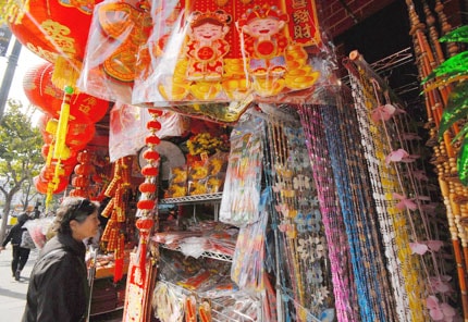 Chợ Tàu ở Los Angeles rộn ràng cuối năm  