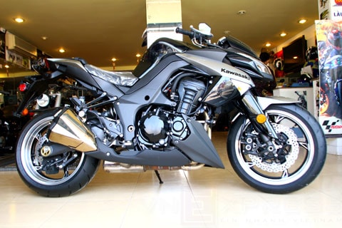 Kawasaki Z1000 lộ diện tại Việt Nam 