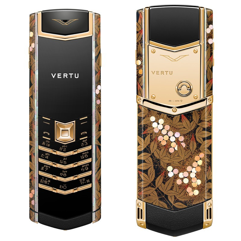 Vertu ra mắt 4 điện thoại mạ vàng đặc biệt tại Nhật Bản
