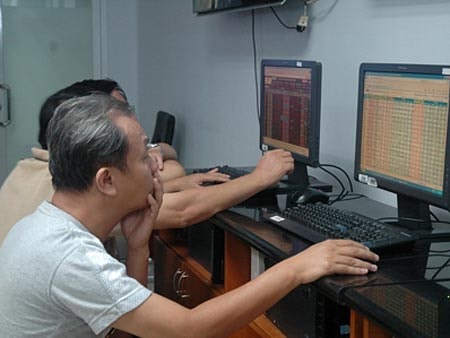 Kết quả giao dịch chứng khoán (12/4)