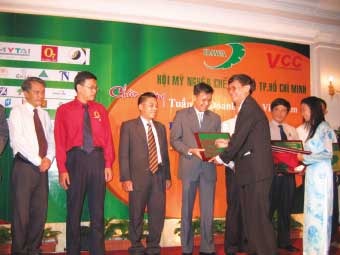 Công ty thuộc Hội: Dễ làm, khó thắng?