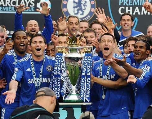 Chelsea đăng quang trong “bữa tiệc” bàn thắng 8-0 