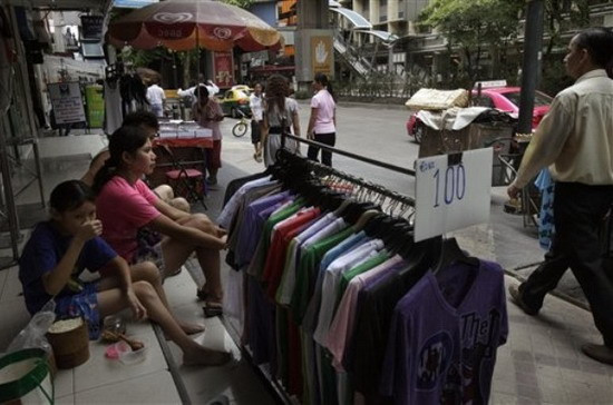 Kinh tế Thái Lan tăng trưởng mạnh, dù bất ổn 