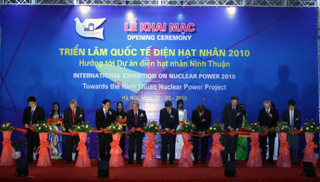 Triển lãm quốc tế điện hạt nhân đầu tiên của Việt Nam