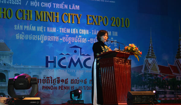 Khai mạc Hội chợ HOCHIMINH CITY EXPO 2010 tại Phnom Penh