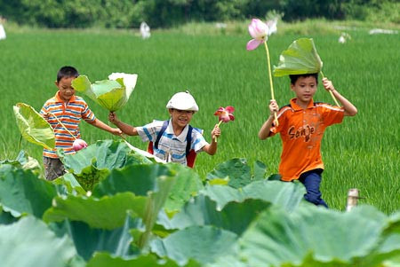 Việt Nam đứng nửa cuối danh sách hạnh phúc của thế giới