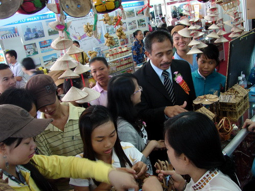 Khai mạc Hội chợ thương mại quốc tế Cần Thơ 2010