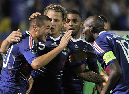 Đánh bại Bosnia, HLV Blanc thắng trận đầu cùng ĐT Pháp 