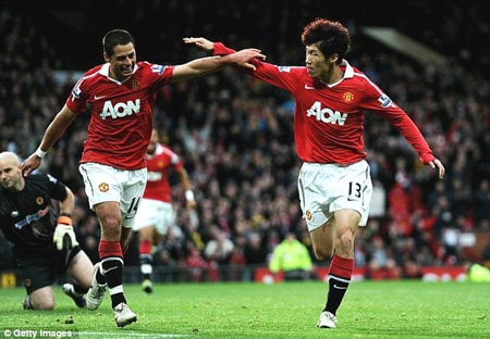 Park Ji-sung tỏa sáng, MU thắng nhọc Wolves