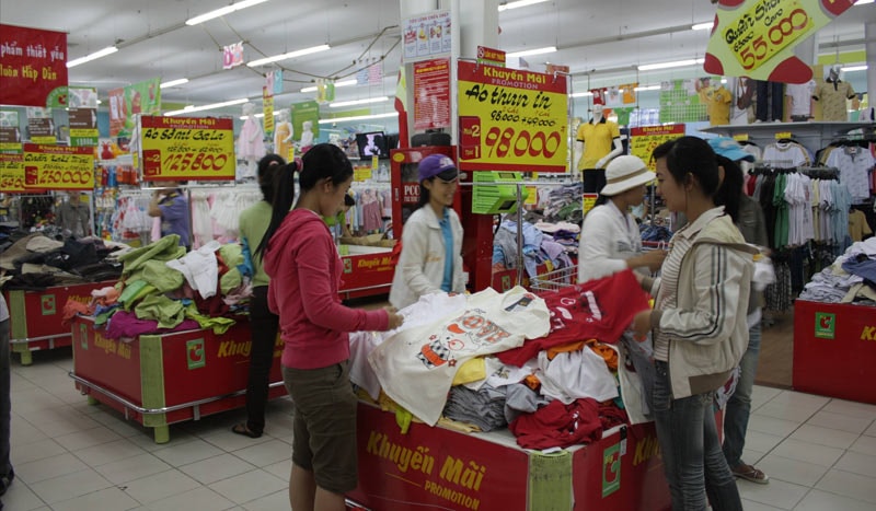 Hàng Việt vẫn khốn đốn vì hàng giả, hàng nhái...