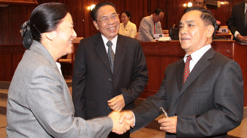 Tân thủ tướng Lào cam kết đổi mới