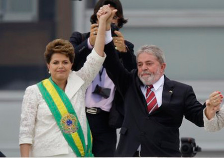 Nữ tổng thống đầu tiên của Brazil nhậm chức