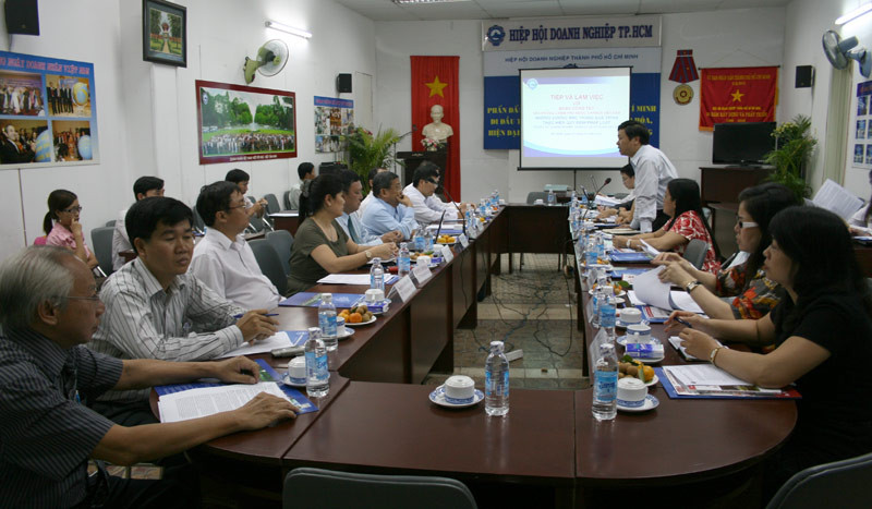 Đoàn công tác Văn phòng Chính phủ làm việc với Hiệp hội DN TP.HCM