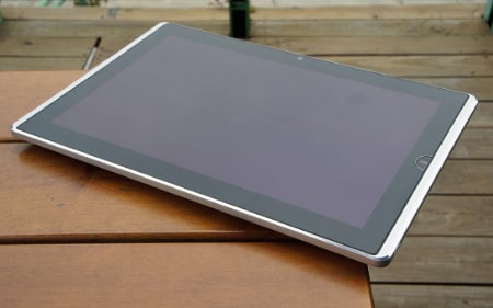 Tablet của Asus đắt gấp đôi iPad 2
