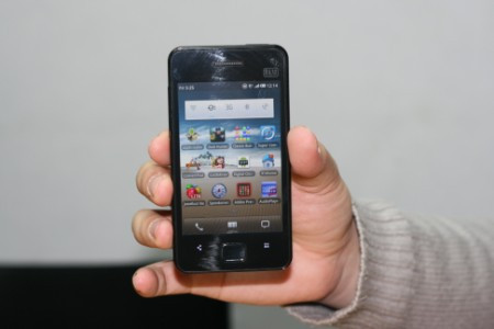 Điện thoại 'hot' nhất Trung Quốc Meizu M9 xuất hiện ở VN
