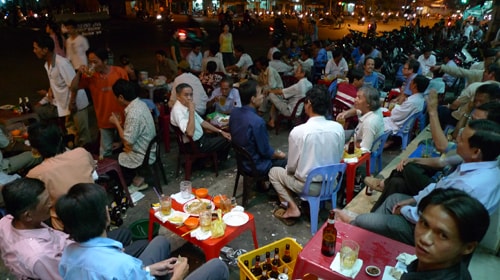 Người Việt tiêu thụ hàng tỉ lít bia/năm 