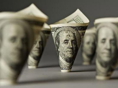 USD tụt giá: Mừng hay lo?