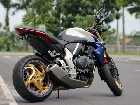 Honda CB1000R ABS 2011 tại Sài Gòn