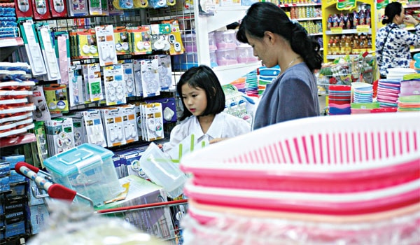 Từ việc gia công tại Trung Quốc...