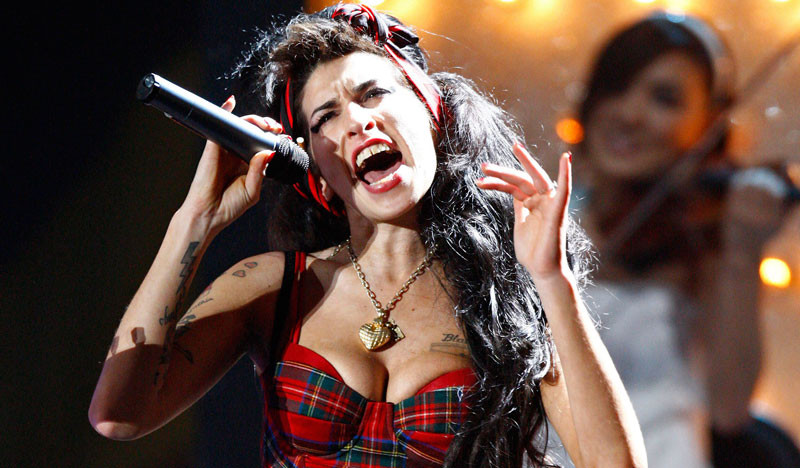 Ca sĩ Amy Winehouse đột tử ở tuổi 27