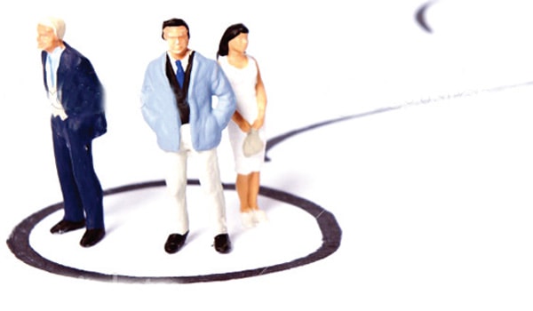 Giải quyết khủng hoảng và xin lỗi khách hàng
