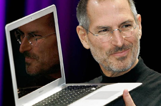 Steve Jobs bất ngờ từ chức CEO Apple 
