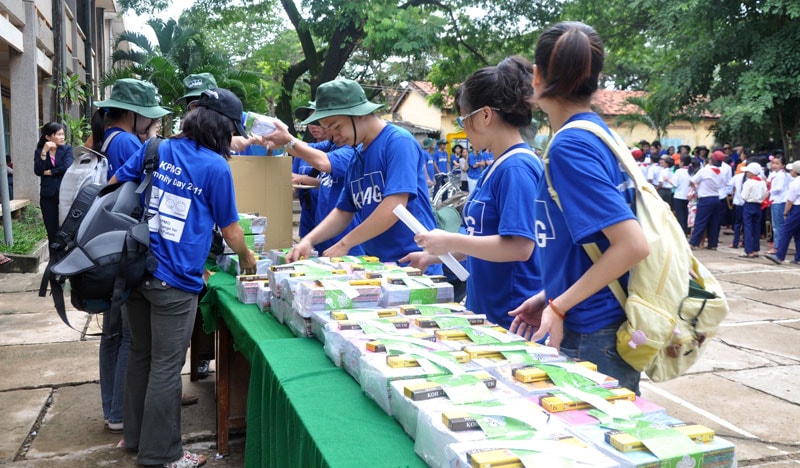 Ngày vì cộng đồng KPMG - 2011