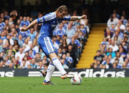 Chelsea và Arsenal cùng thắng cách biệt 3 bàn